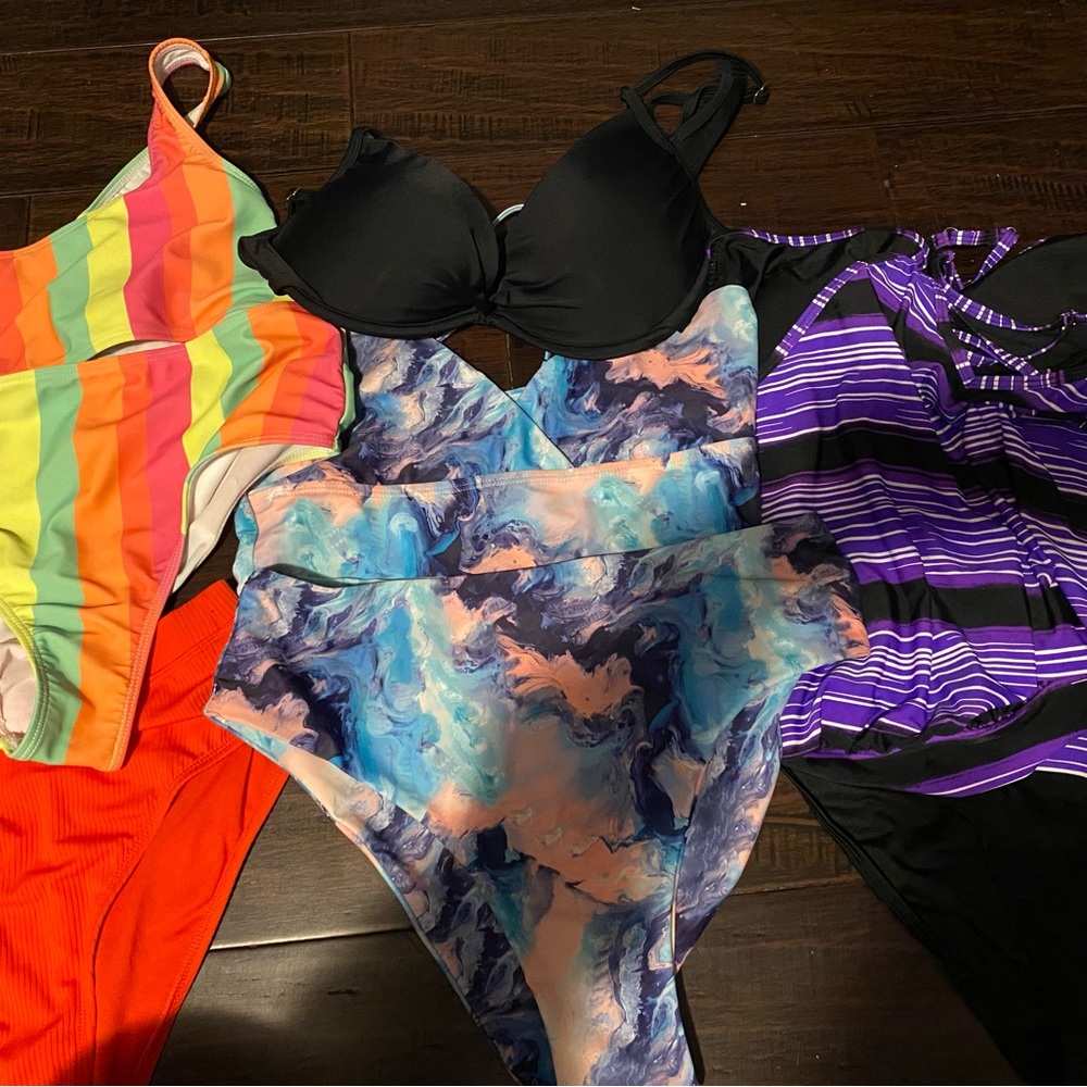 Woman’s Swimsuits